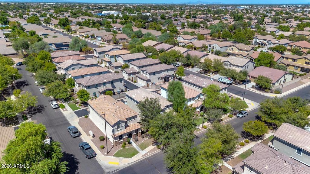 2898 S HANSEN Drive, Gilbert, AZ 85295 — photo 4