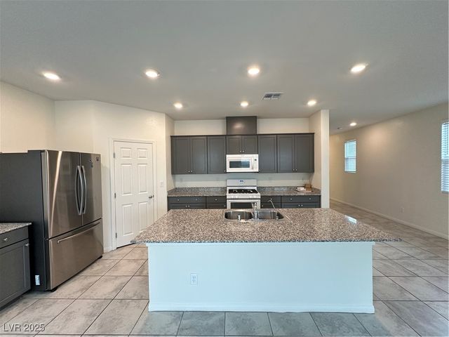 4258 Tarim Street, Las Vegas, NV 89147