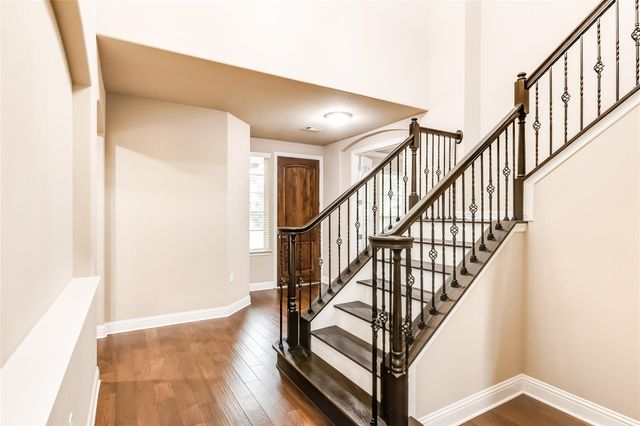 9121 Ivalenes Hope DR, Austin, TX 78717