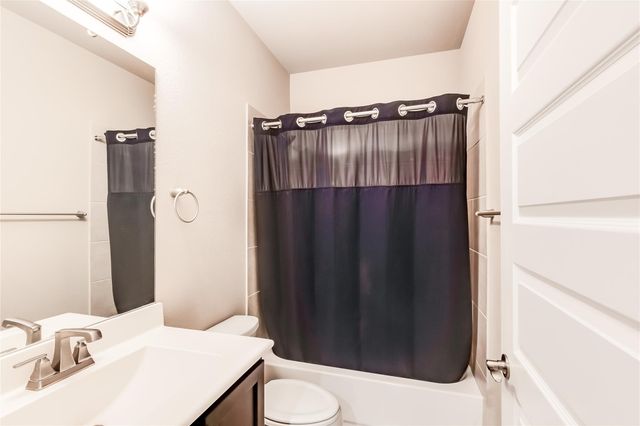 9121 Ivalenes Hope DR, Austin, TX 78717