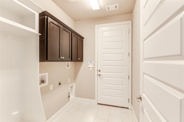 9121 Ivalenes Hope DR, Austin, TX 78717