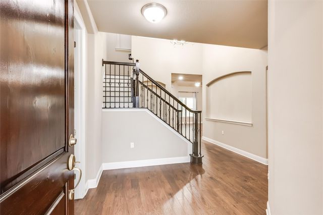 9121 Ivalenes Hope DR, Austin, TX 78717