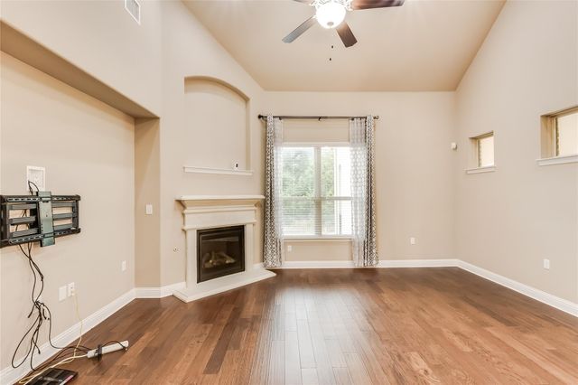 9121 Ivalenes Hope DR, Austin, TX 78717