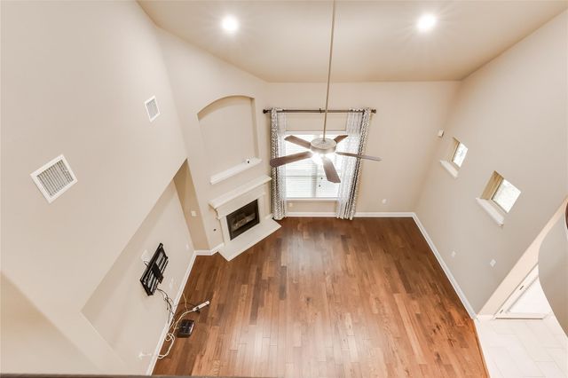 9121 Ivalenes Hope DR, Austin, TX 78717