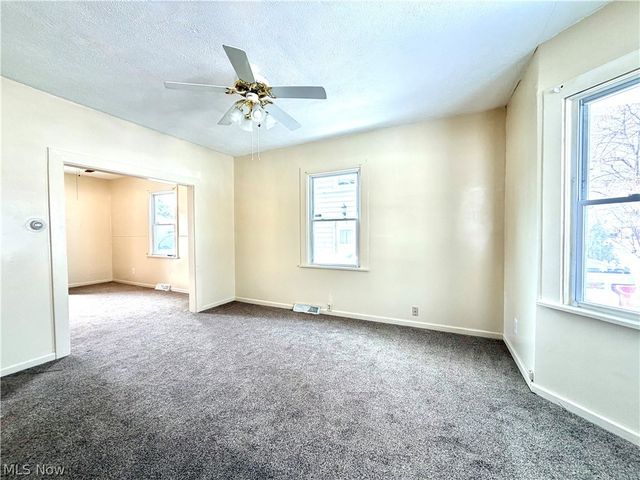 1794 E 33rd Street, Lorain, OH 44055