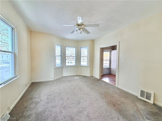 1794 E 33rd Street, Lorain, OH 44055