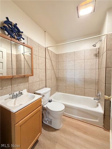 1794 E 33rd Street, Lorain, OH 44055