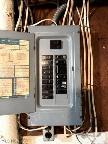 1794 E 33rd Street, Lorain, OH 44055