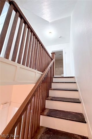 1794 E 33rd Street, Lorain, OH 44055