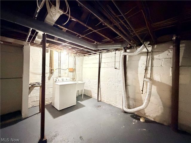 1794 E 33rd Street, Lorain, OH 44055