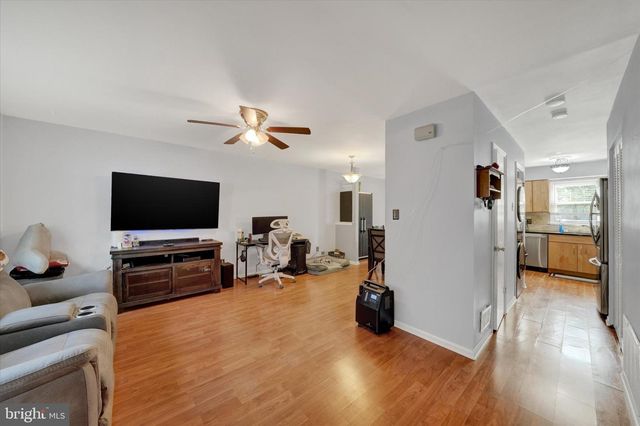 9 VON STEUBEN CT, Newark, DE 19702