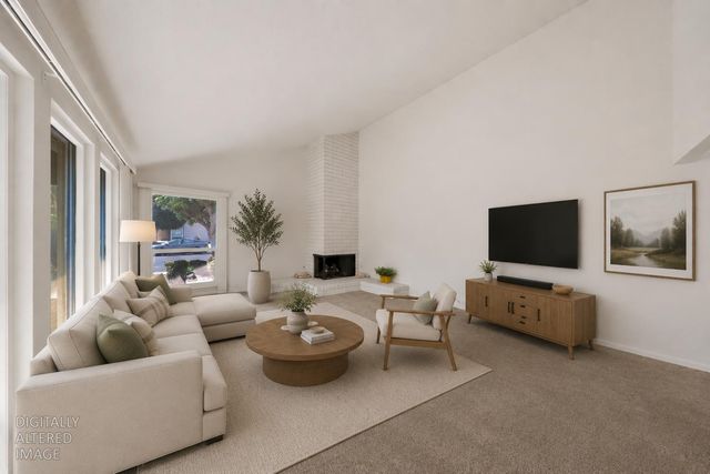 1941 Yellow Oak Dr, Modesto, CA 95354