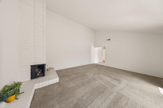 1941 Yellow Oak Dr, Modesto, CA 95354