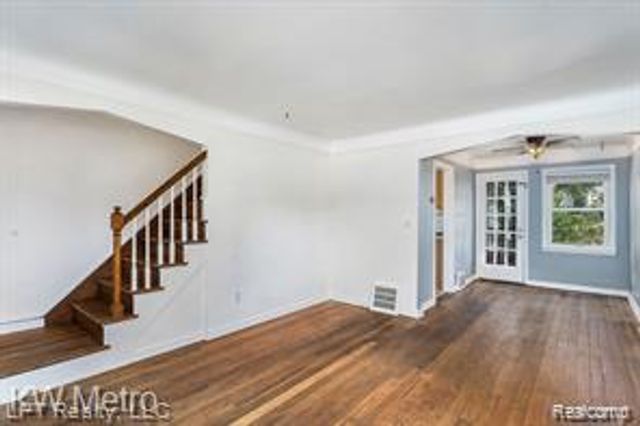 1009 E 4th Street, Royal Oak, MI 48067