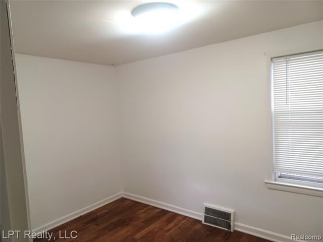 1009 E 4th Street, Royal Oak, MI 48067