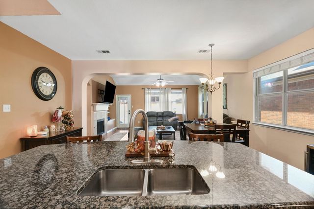 3601 Sunset Hills Drive, Fort Worth, TX 76244