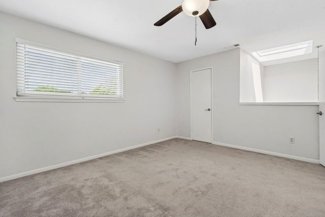 15 River Creek Way, Sugar Land, TX 77478