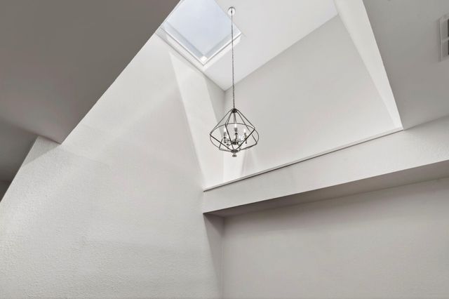 15 River Creek Way, Sugar Land, TX 77478