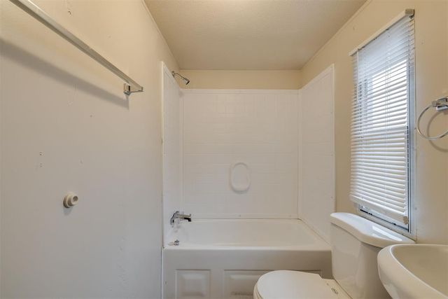 9508 Shady Meadow Way, Newalla, OK 74857