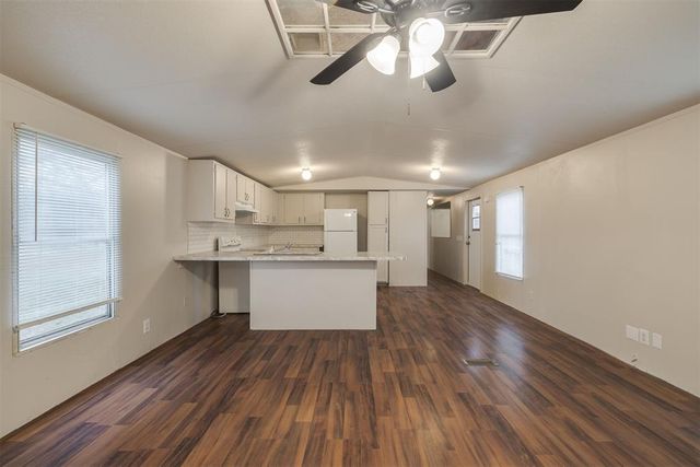 9508 Shady Meadow Way, Newalla, OK 74857