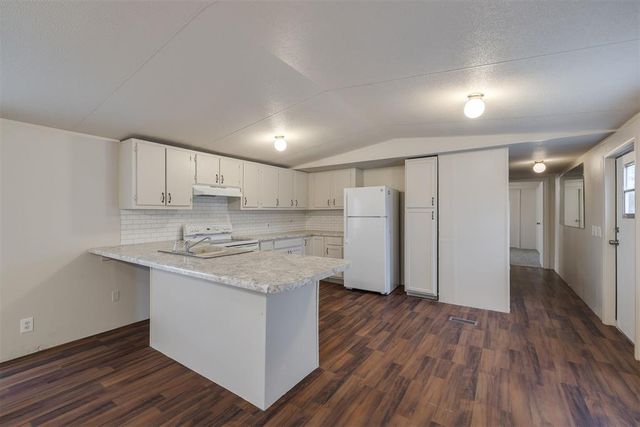 9508 Shady Meadow Way, Newalla, OK 74857