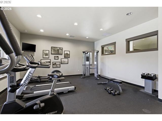 8902 Ne BRENTFORD Ter, Hillsboro, OR 97006