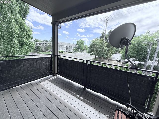 8902 Ne BRENTFORD Ter, Hillsboro, OR 97006