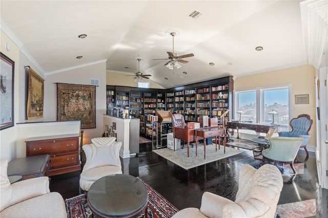 13501 QUEEN JOHANNA Ct, Corpus Christi, TX 78418