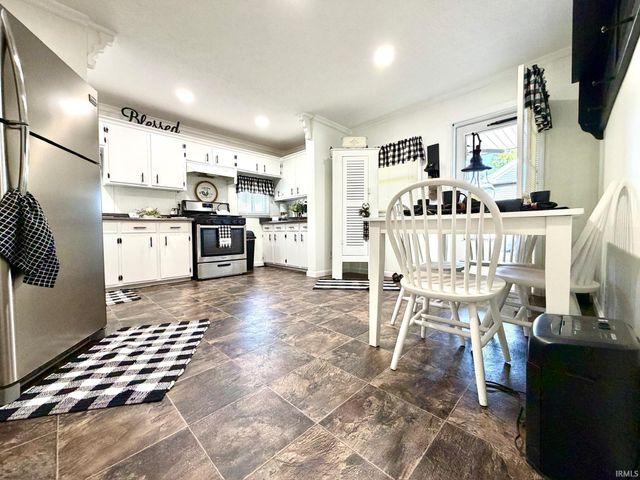 1111 M Street, Bedford, IN 47421