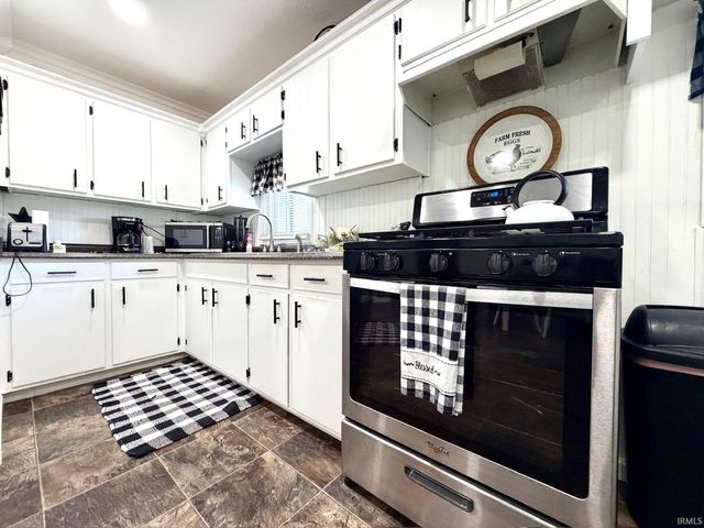 1111 M Street, Bedford, IN 47421