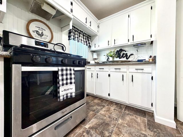 1111 M Street, Bedford, IN 47421