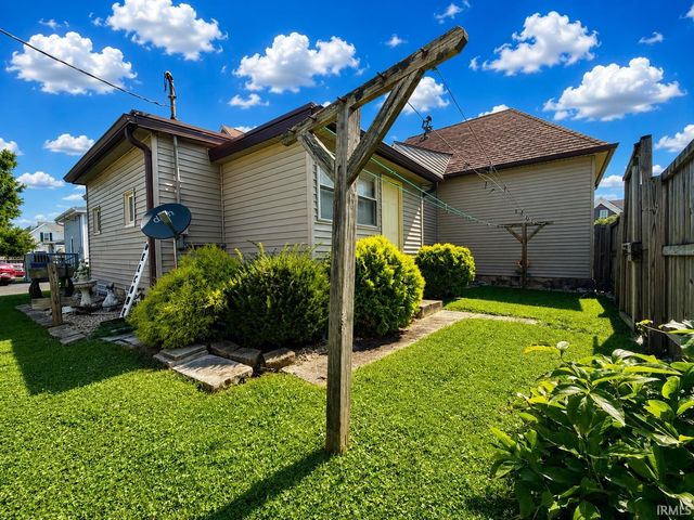 1111 M Street, Bedford, IN 47421