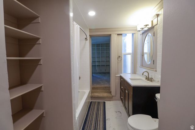 442 E CENTER ST, Richfield, UT 84701