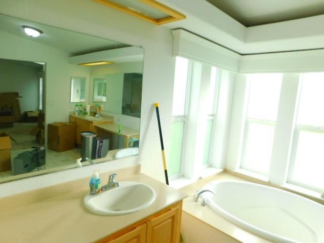 8980 Osage Ave, Sacramento, CA 95829