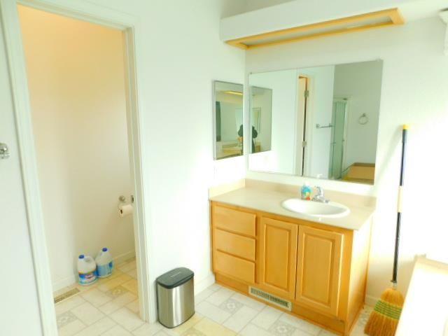 8980 Osage Ave, Sacramento, CA 95829