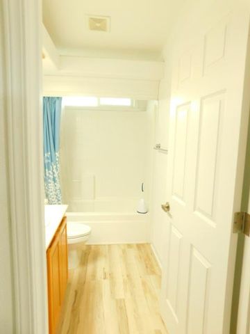 8980 Osage Ave, Sacramento, CA 95829