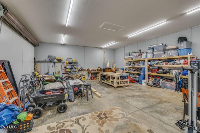 177 Aviation Drive, Elizabethton, TN 37643