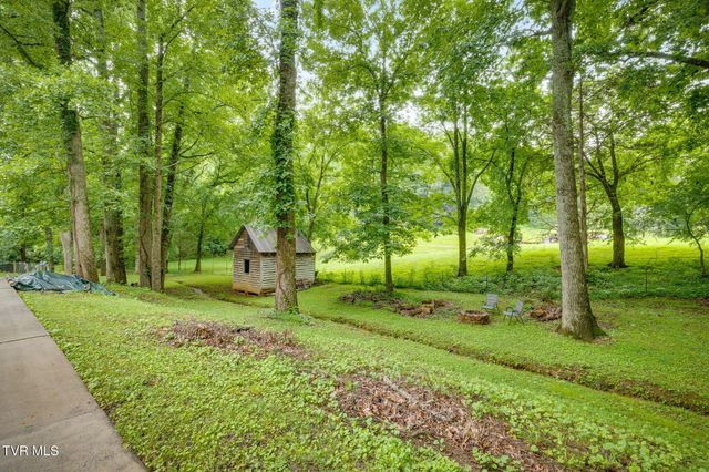 177 Aviation Drive, Elizabethton, TN 37643