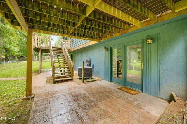177 Aviation Drive, Elizabethton, TN 37643