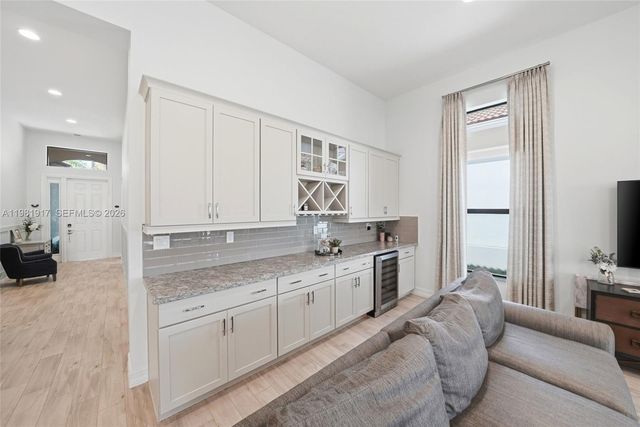 11927 N Leon Cir N, Parkland, FL 33076