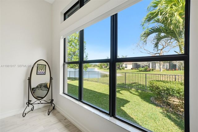 11927 N Leon Cir N, Parkland, FL 33076