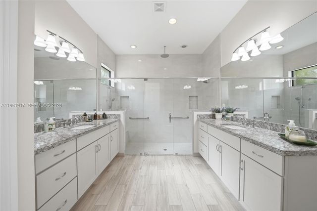 11927 N Leon Cir N, Parkland, FL 33076