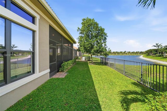 11927 N Leon Cir N, Parkland, FL 33076