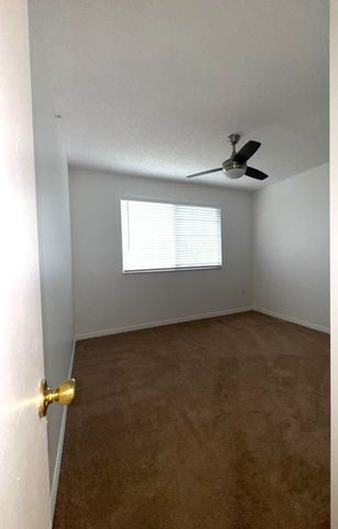 1300 Crestwood Drive 1309, Royal Palm Beach, FL 33411