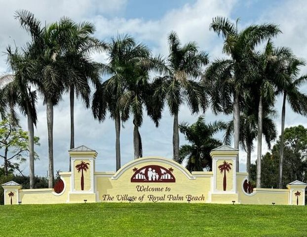 1300 Crestwood Drive 1309, Royal Palm Beach, FL 33411