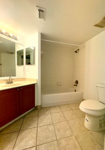 1300 Crestwood Drive 1309, Royal Palm Beach, FL 33411