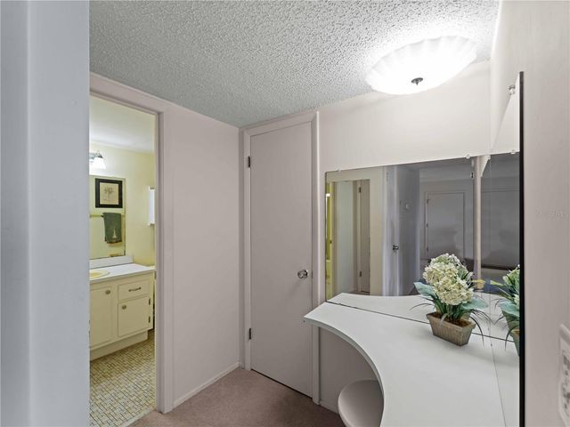 72 BOUNDARY BOULEVARD 226, Rotonda West, FL 33947