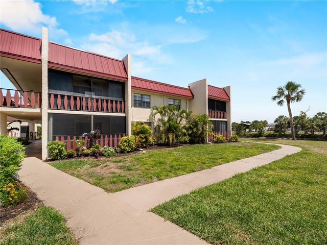 72 BOUNDARY BOULEVARD 226, Rotonda West, FL 33947