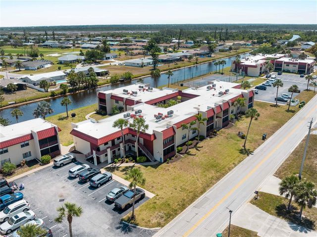 72 BOUNDARY BOULEVARD 226, Rotonda West, FL 33947