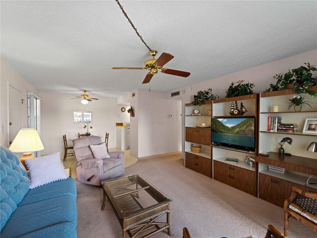 72 BOUNDARY BOULEVARD 226, Rotonda West, FL 33947